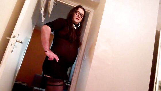 Valentinne crossdresser amateur  blowjob and cum in mouth