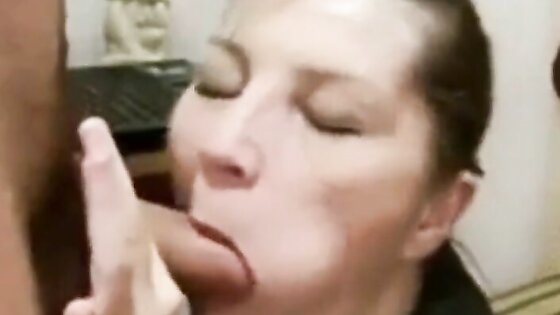 Una rumena (badante) mi spompina