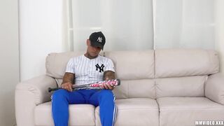 My girlfriend´s RIDES MY DICK better than my GF