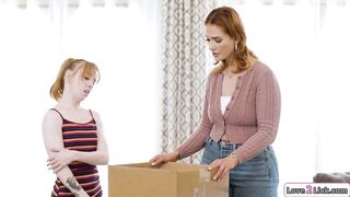 Stepmom n stepdaughter lick cunt to bond