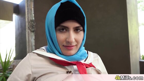 Angeline loves her hijab even while fucked she is not removing it