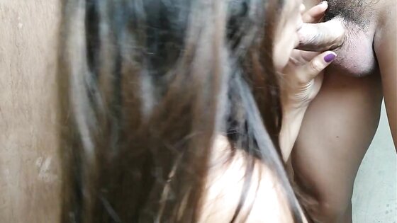 Asian Amateur Babe in Blowjob Creampie Video