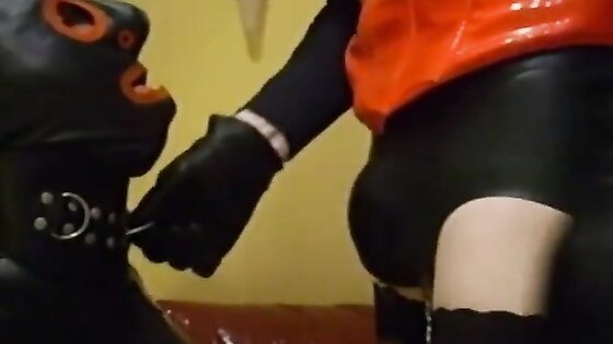 Rubberslave Worships Roxy's Big Cock