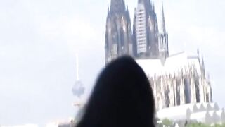 Deutscher Outdoor-Blowjob in Köln – öffentliche Gesichtsbesamung!