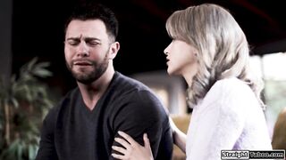 Teen Lola Fae offers herself to mums bf