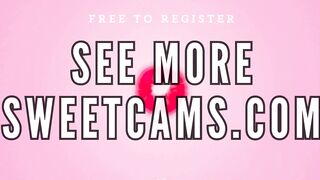 Horny Babe Loves It Deep in Her Ass