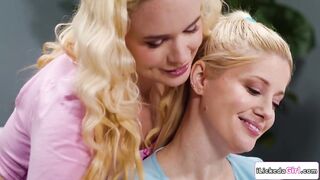 Stepdaughter eating out stepmoms pussy