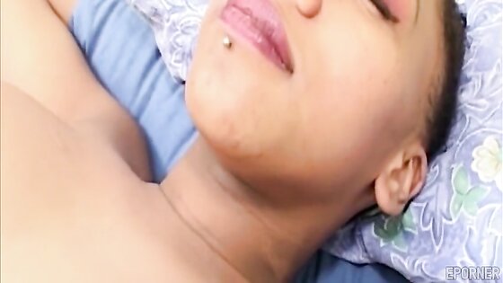 Hairy Ebony Pregnant Threesome