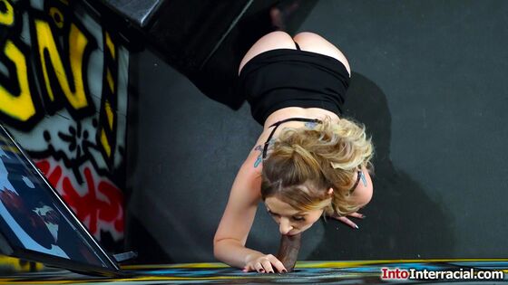 Lets rub my pussy till the bbc is ready