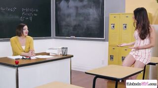 Lesbian wants her busty stepmom so bad