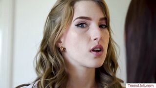 Watching you while taking a bath makes me horny