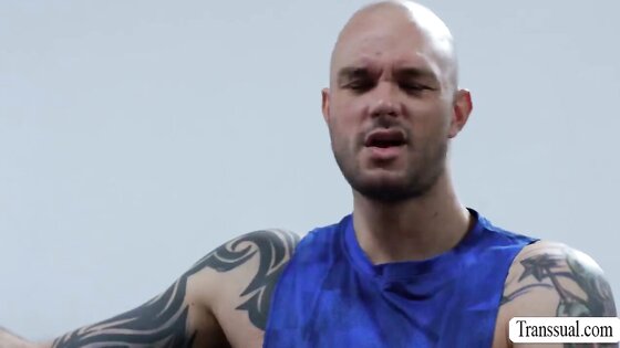 He keeps pounding my ass while we are in the gym