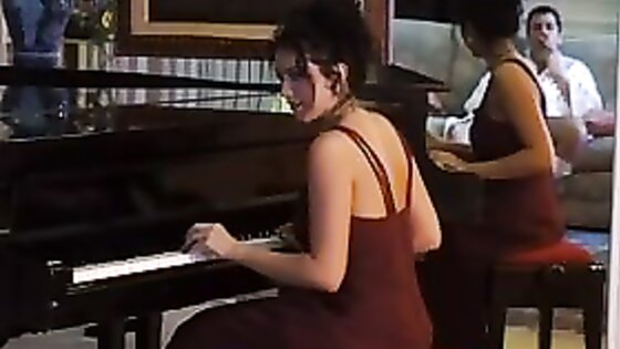 Anal sex with a glamorous Henrietta Kerez - Film Porno | porno video zdarma