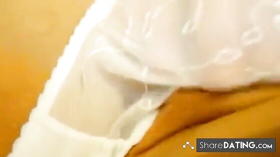 Finger Orgasm in my knickers