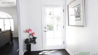 Experienced Blonde Fucks Teen Girl