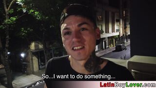 Amateur latin stud  Axel anal fucked bareback for money